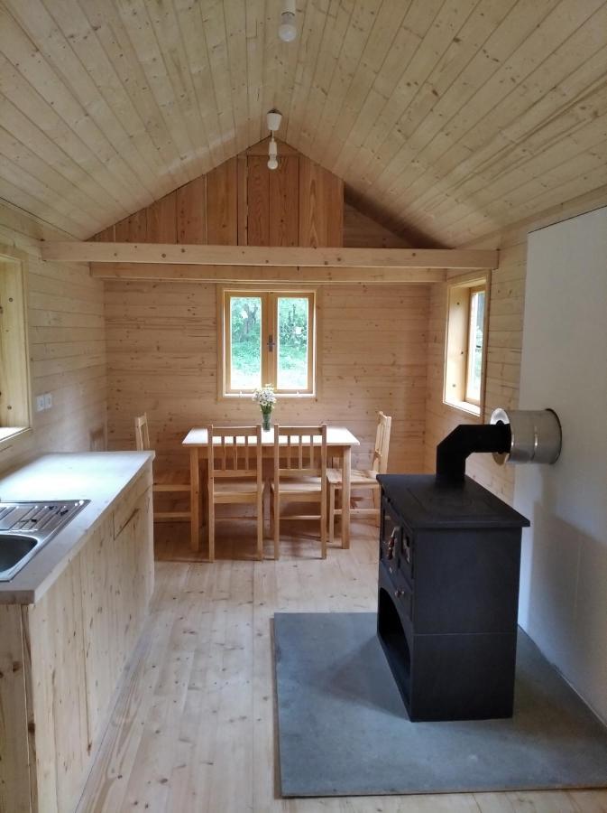 Villa Celoroční GLAMPING v pohodlném domečku Výprachtice Exterior foto
